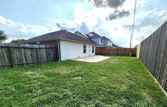 $2,150 | 21342 Colton Cove Drive, Houston, TX 77095