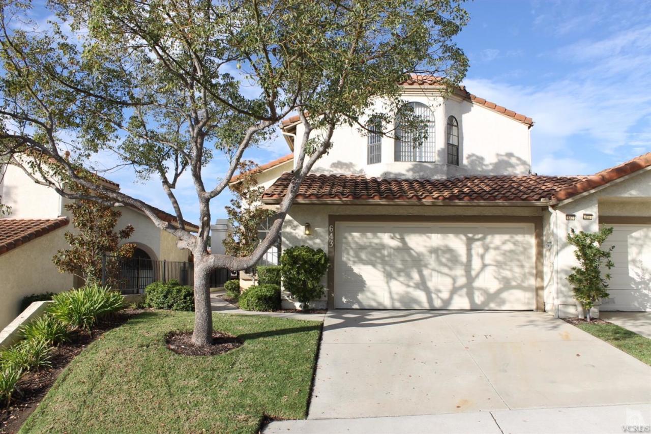 643 Cartpath Place Simi Valley, CA 93065 - Photo 1 of 27 Primary Photo