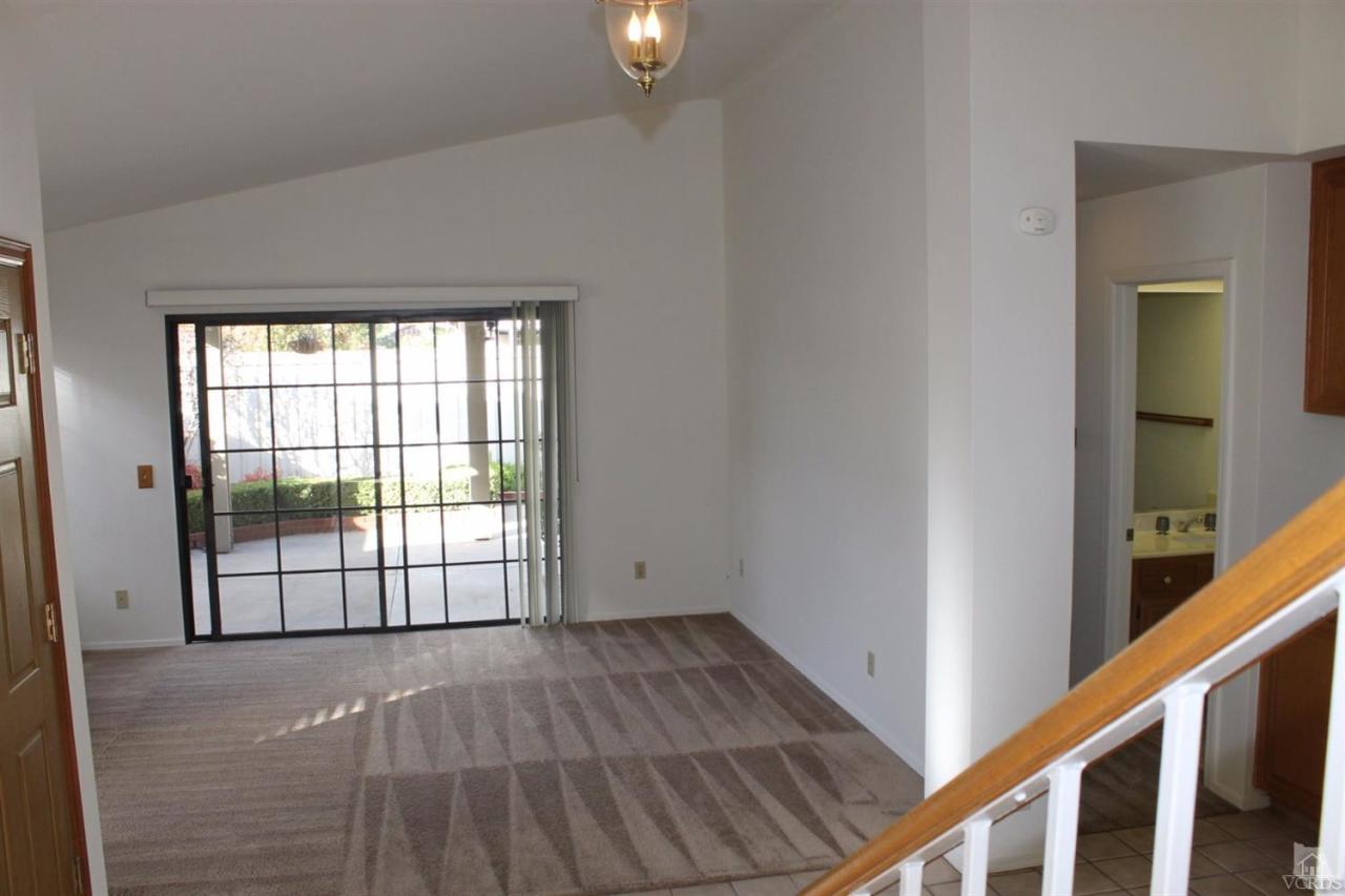 643 Cartpath Place Simi Valley, CA 93065 - Photo 9 of 27 Additional Photo