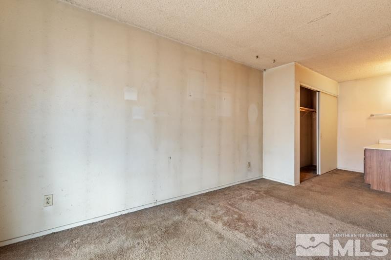 1376 Butler Street Reno, NV 89512 - Photo 7 of 12