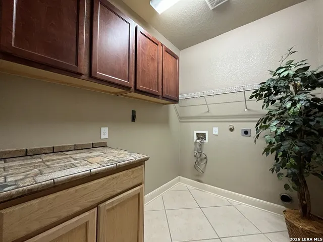 $2,295 | 10500 Hunter Heights, Schertz, TX 78154
