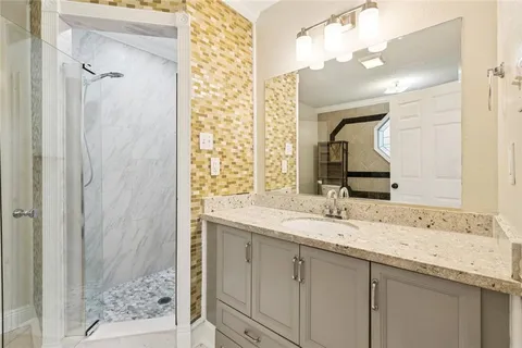 $255,000 | 3816 Riverland Drive, Chalmette, LA 70043