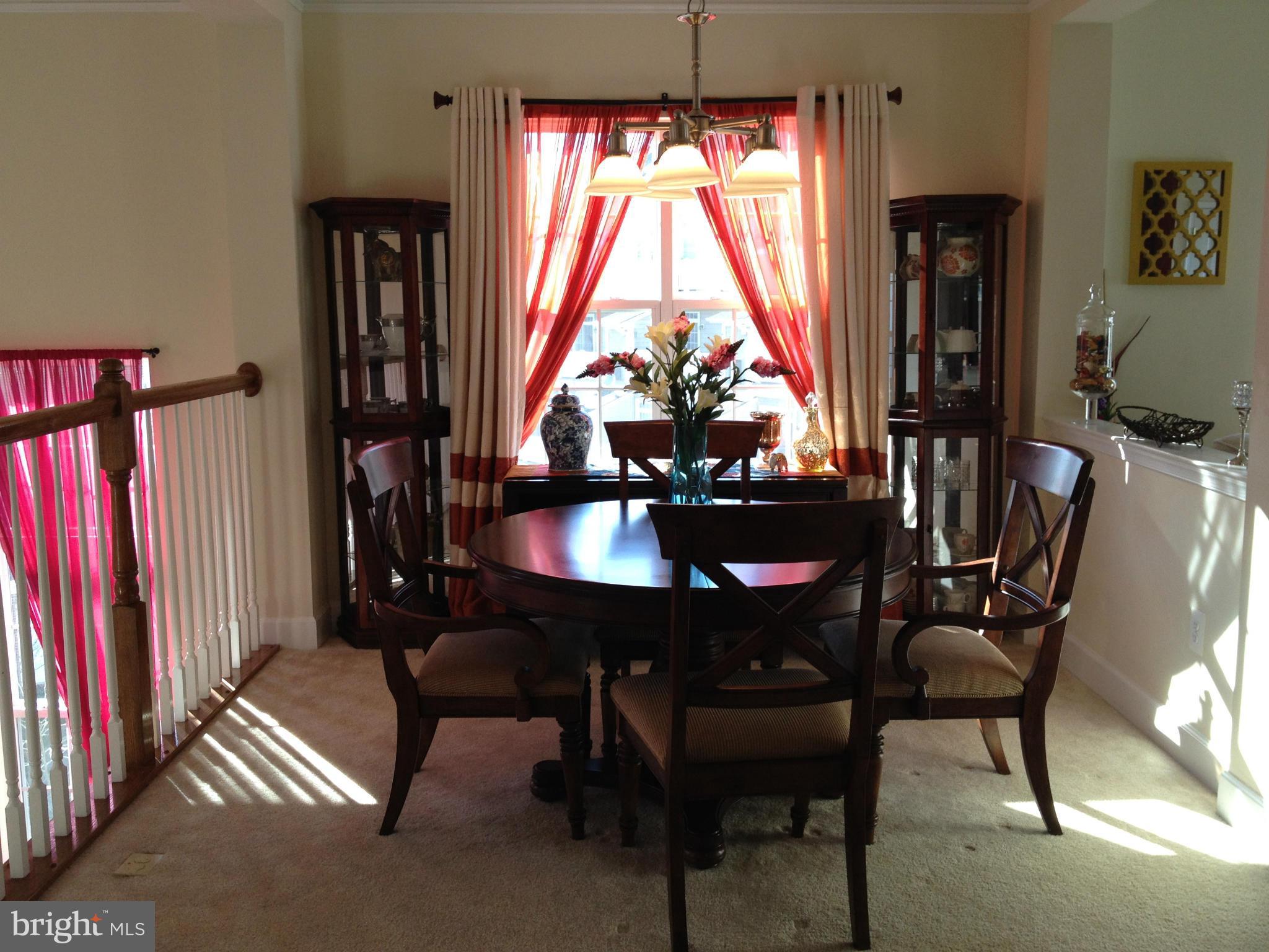 13595 Station Street Germantown, MD 20874 - Photo 9 of 30 Dining Room