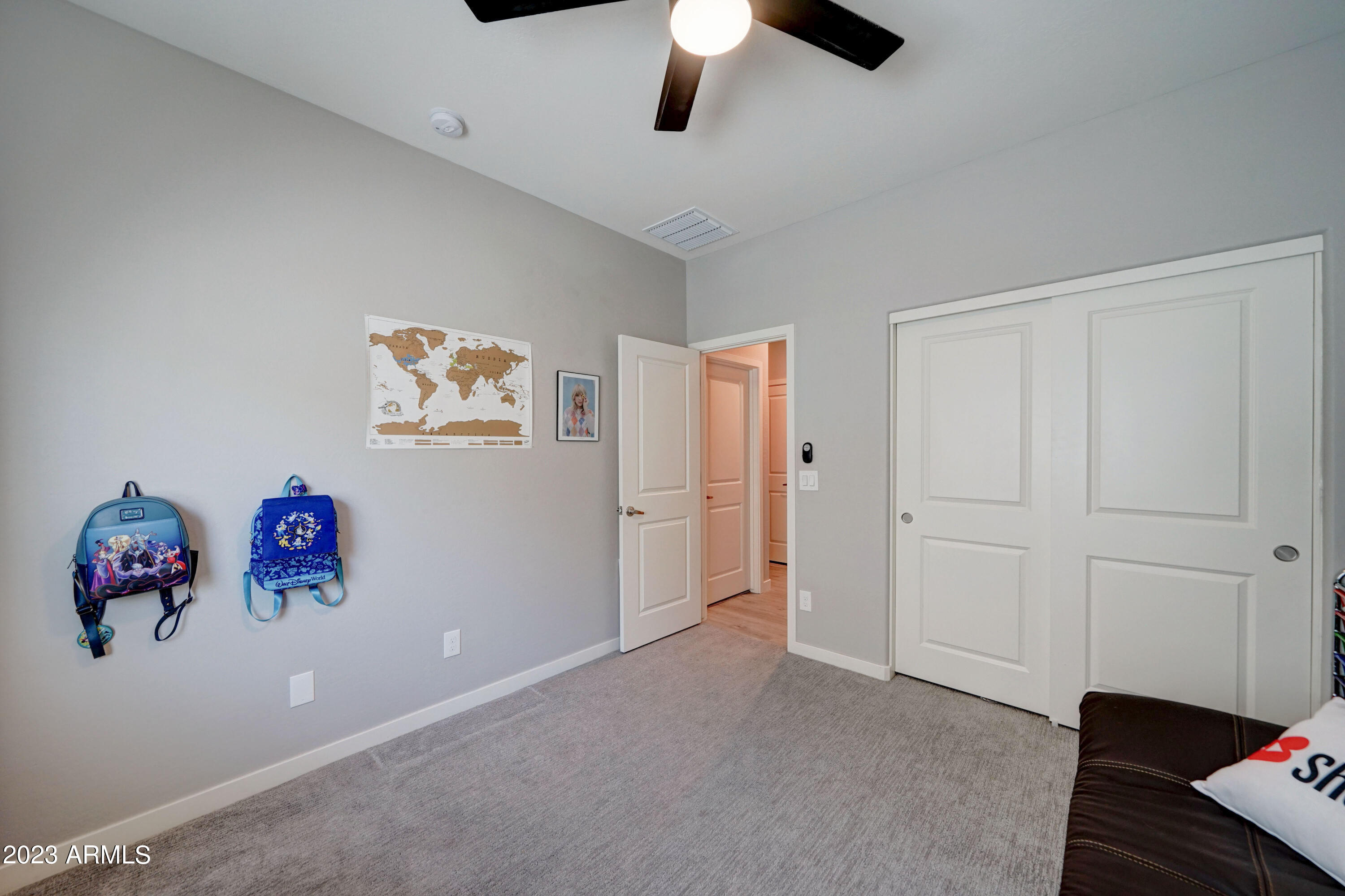 529 West Harwell Rd. Phoenix, AZ 85041 - Photo 23 of 33 529 W Harwell-17