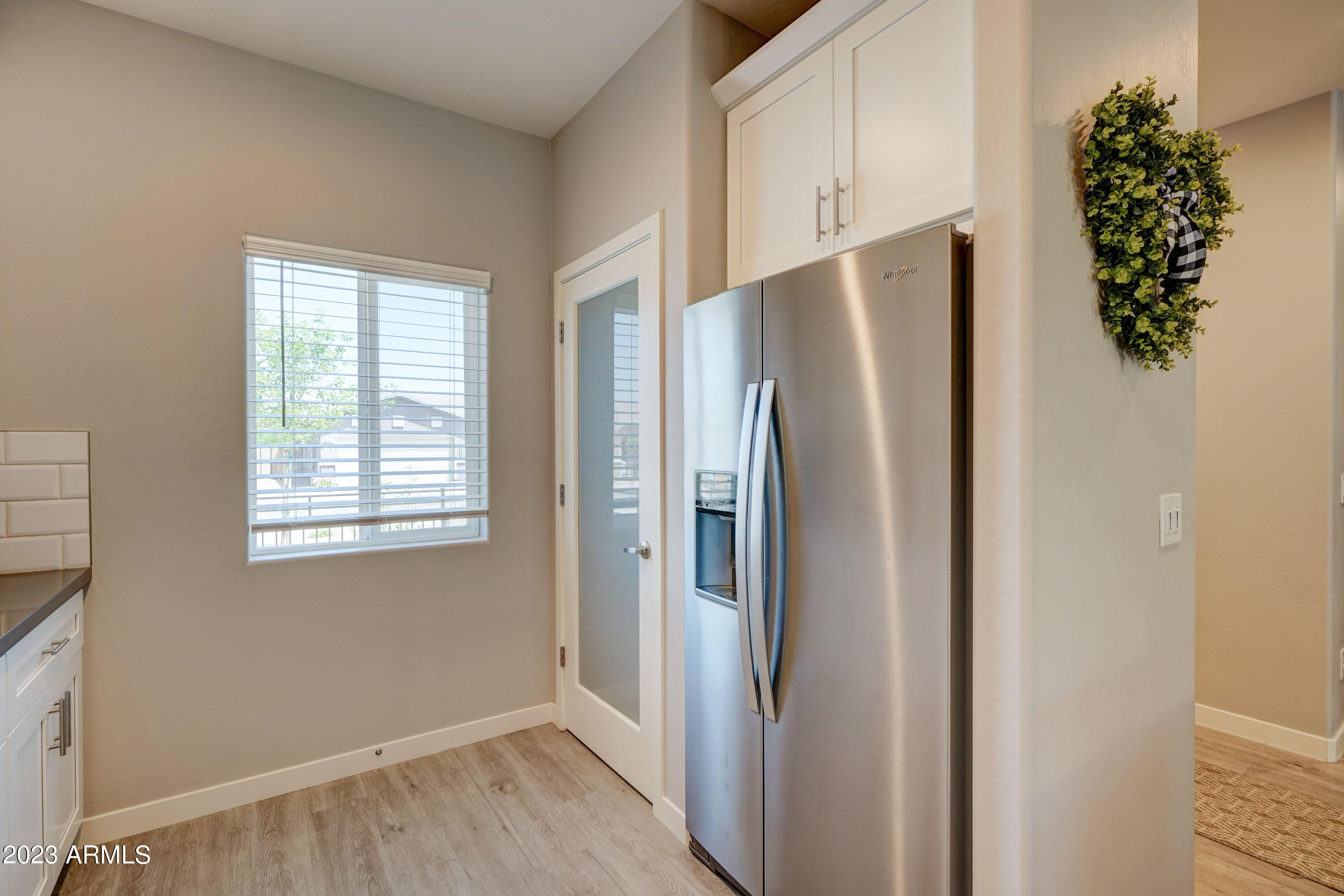 529 West Harwell Rd. Phoenix, AZ 85041 - Photo 8 of 33 529 W Harwell-13