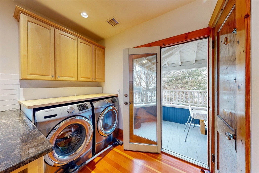 29 Egerton Road, Unit 2 Arlington, MA 02474 - Photo 17 of 42