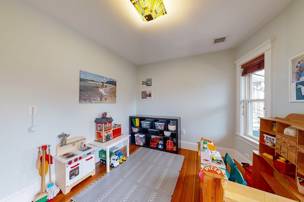 29 Egerton Road, Unit 2 Arlington, MA 02474 - Photo 20 of 42