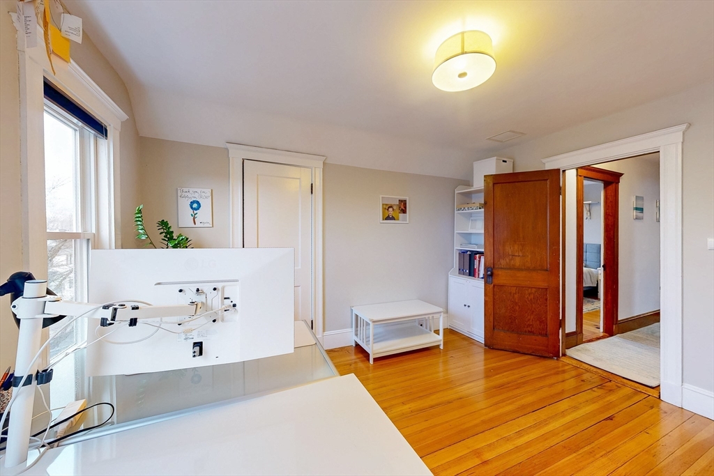 29 Egerton Road, Unit 2 Arlington, MA 02474 - Photo 25 of 42