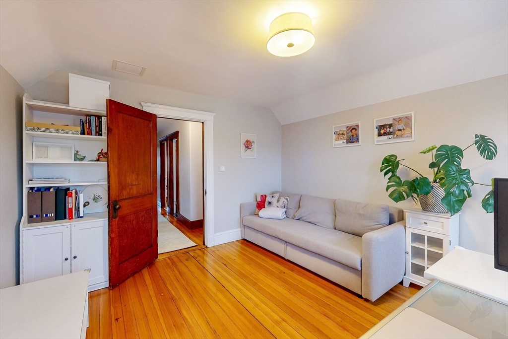 29 Egerton Road, Unit 2 Arlington, MA 02474 - Photo 26 of 42