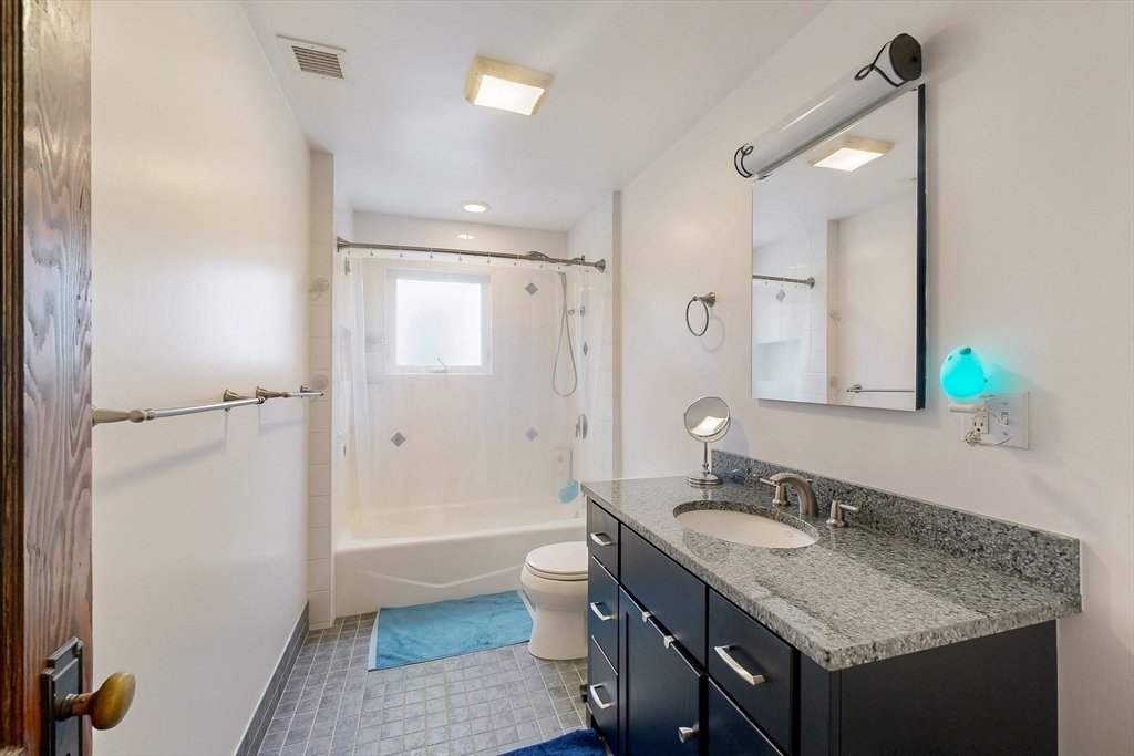 29 Egerton Road, Unit 2 Arlington, MA 02474 - Photo 34 of 42