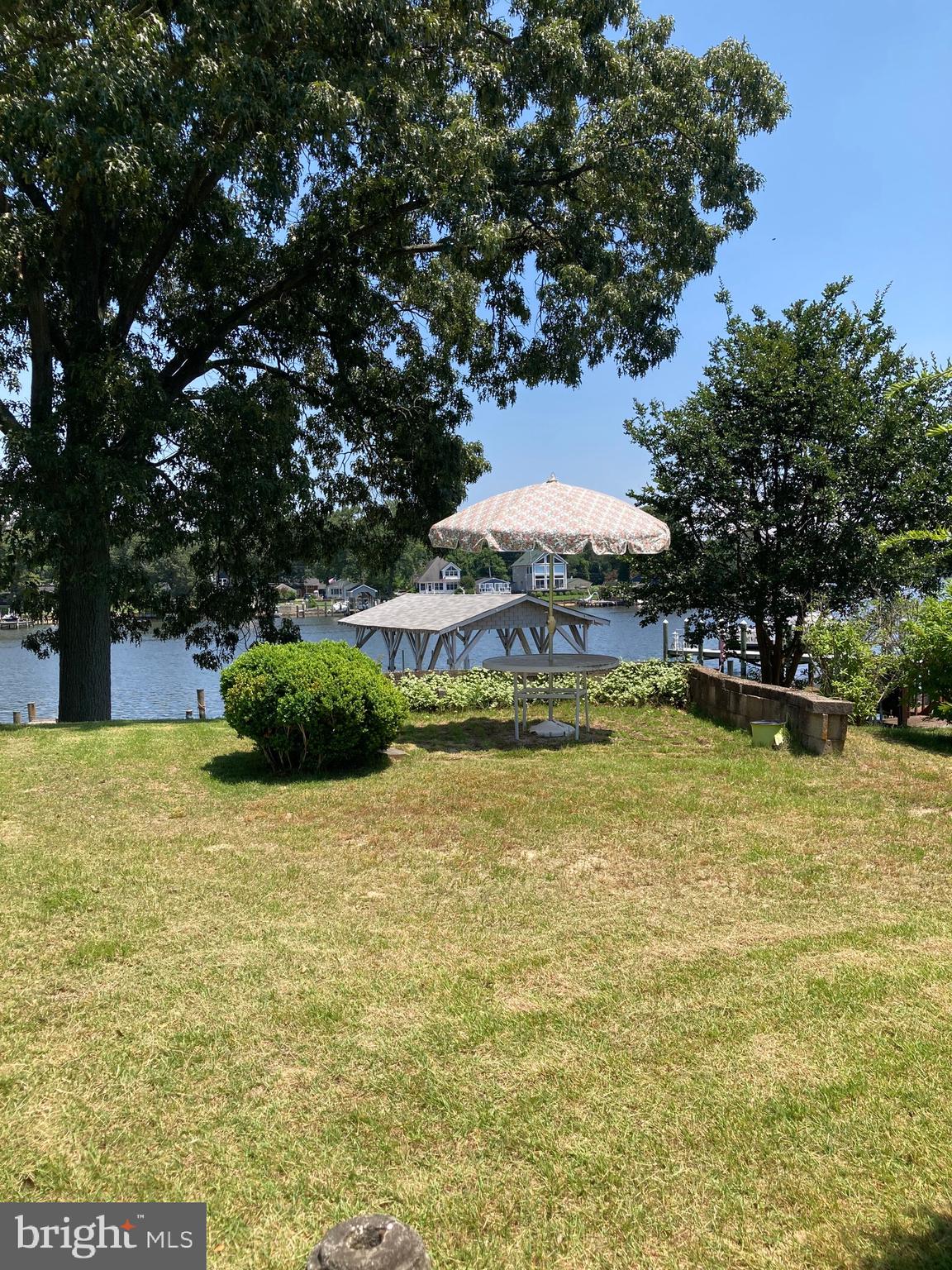 1930 Cedar Road Pasadena, MD 21122 - Photo 4 of 27 Bluff-top patio overlooking river