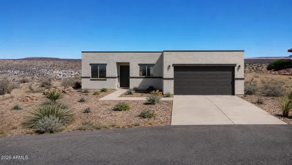 $375,000 | 228 South Rainbow Drive, Page, AZ 86040
