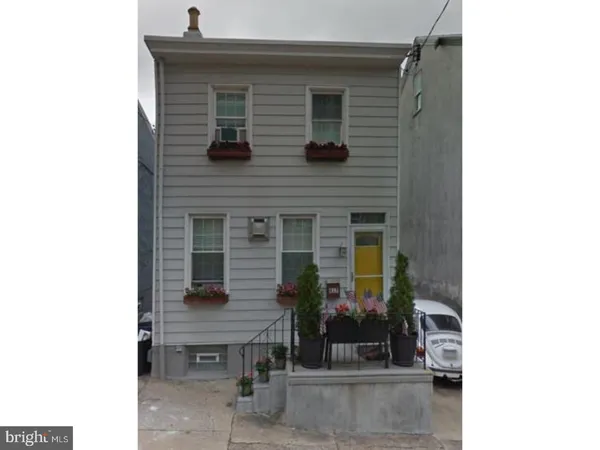 $1,975 | 417 Leverington Avenue, Philadelphia, PA 19128