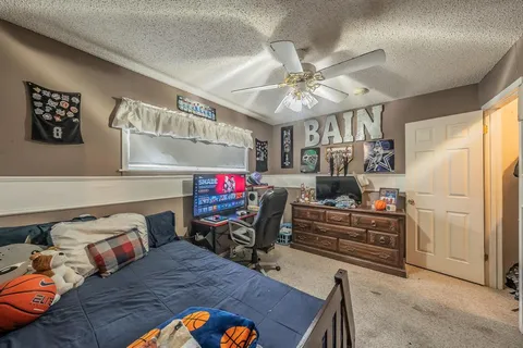 $249,990 | 613 Overlook Drive North, Kerens, TX 75144