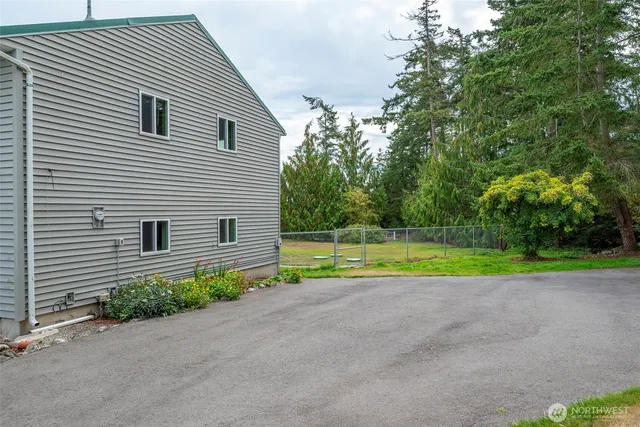 $665,000 | 1345 Arnold Road, Oak Harbor, WA 98277