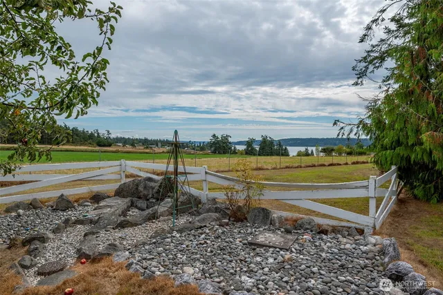 $665,000 | 1345 Arnold Road, Oak Harbor, WA 98277