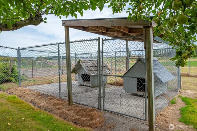 $665,000 | 1345 Arnold Road, Oak Harbor, WA 98277