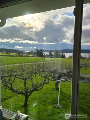 $665,000 | 1345 Arnold Road, Oak Harbor, WA 98277