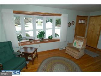 530 Gaul Road Reading, PA 19608 - Photo 3 of 12