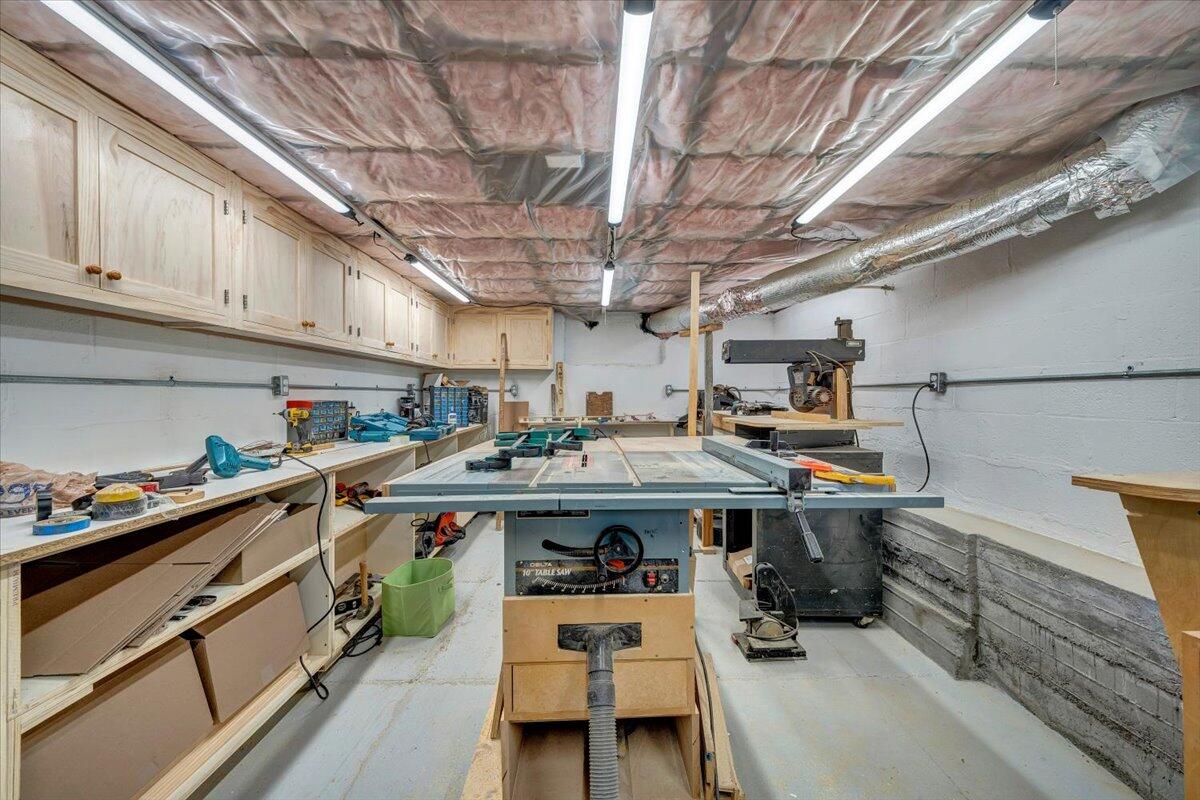 423 Turner Road Salem, VA 24153 - Photo 47 of 67
