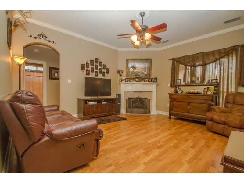 2255 Rue Toulander Mandeville, LA 70448 - Photo 3 of 11 Gallery Image 3