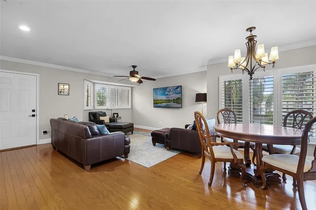 a view of a livingroom and dining room