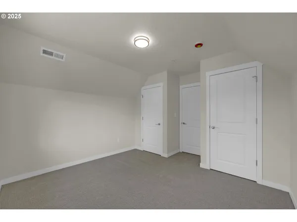 $599,000 | 2134 Willona Drive, Eugene, OR 97408