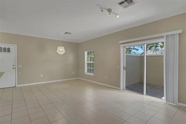 $182,500 | 901 Eagle Pond Drive, Unit 901, Winter Haven, FL 33884