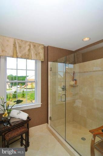 7629 Elmcrest Road Hanover, MD 21076 - Photo 13 of 14 Bethesda Master Bath