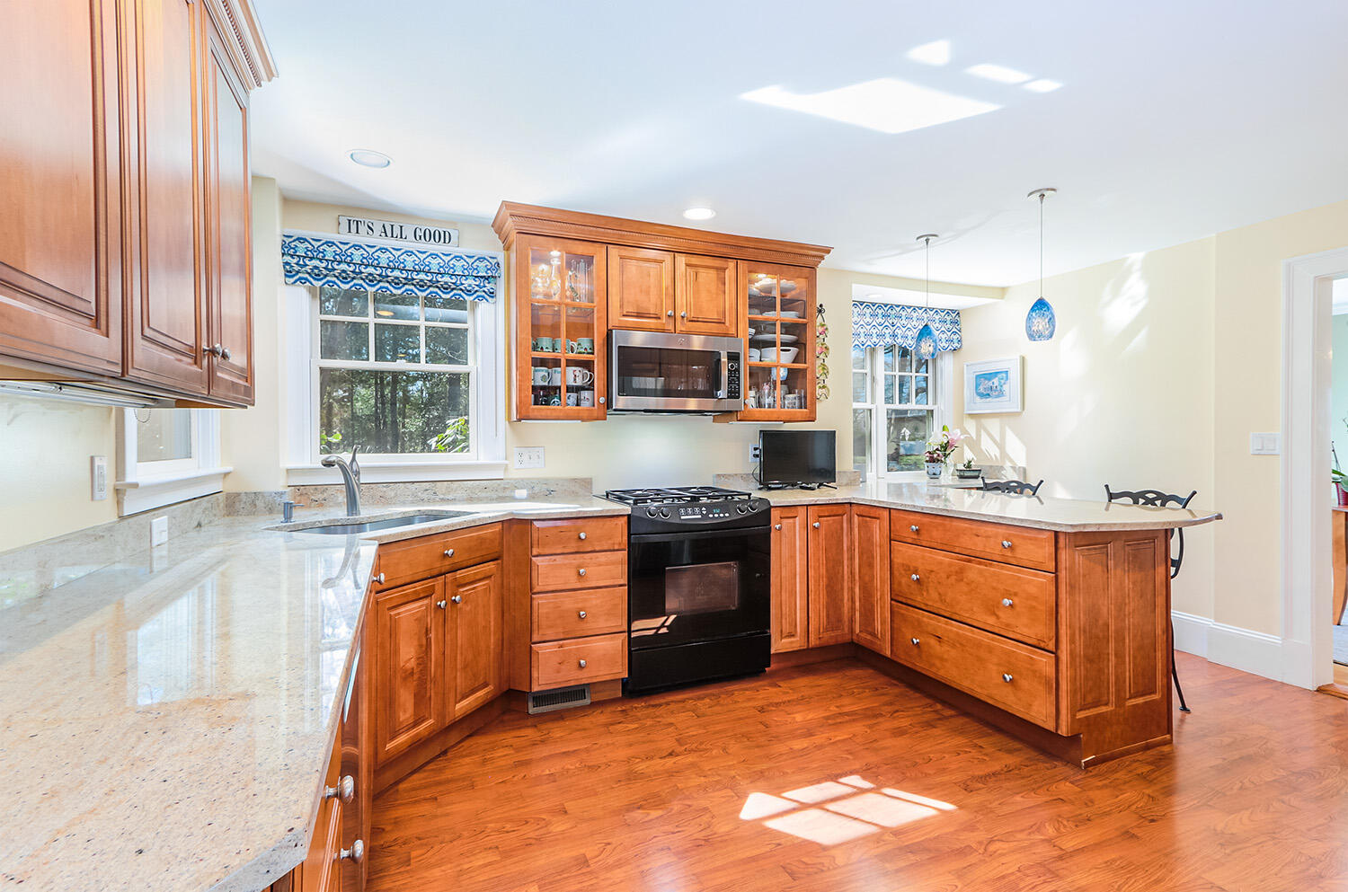 200 Parker Road Osterville, MA 02655 - Photo 13 of 37 IMG_0647s