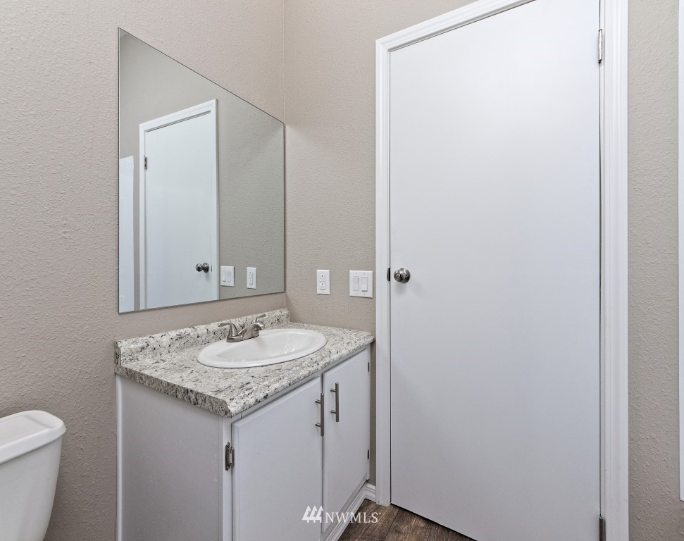 574 Southwest Wycoff Road Port Orchard, WA 98367 - Photo 14 of 25 Gallery Image 14