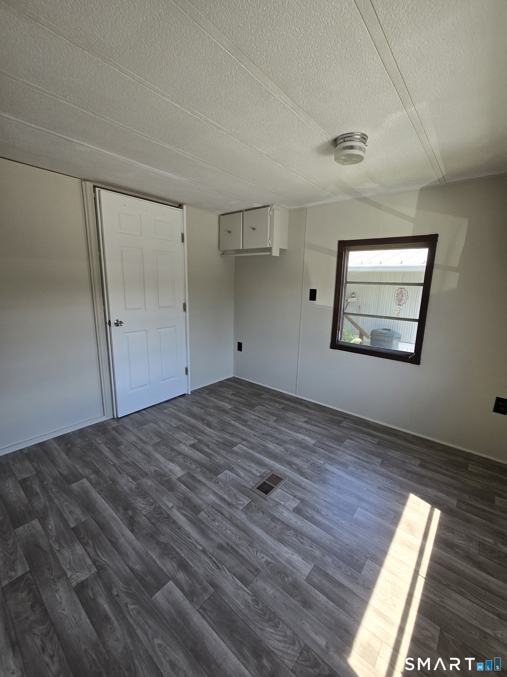 3 Sunny Acres Wallingford, CT 06492 - Photo 7 of 23
