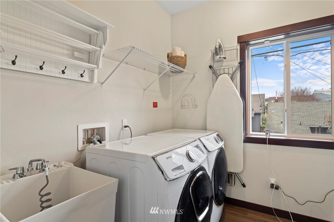 3317 Rucker Avenue, Unit C Everett, WA 98201 - Photo 19 of 28