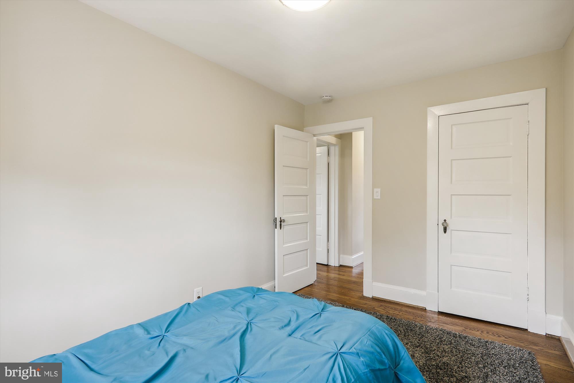 9515 Old Georgetown Road Bethesda, MD 20814 - Photo 24 of 48 Bedroom