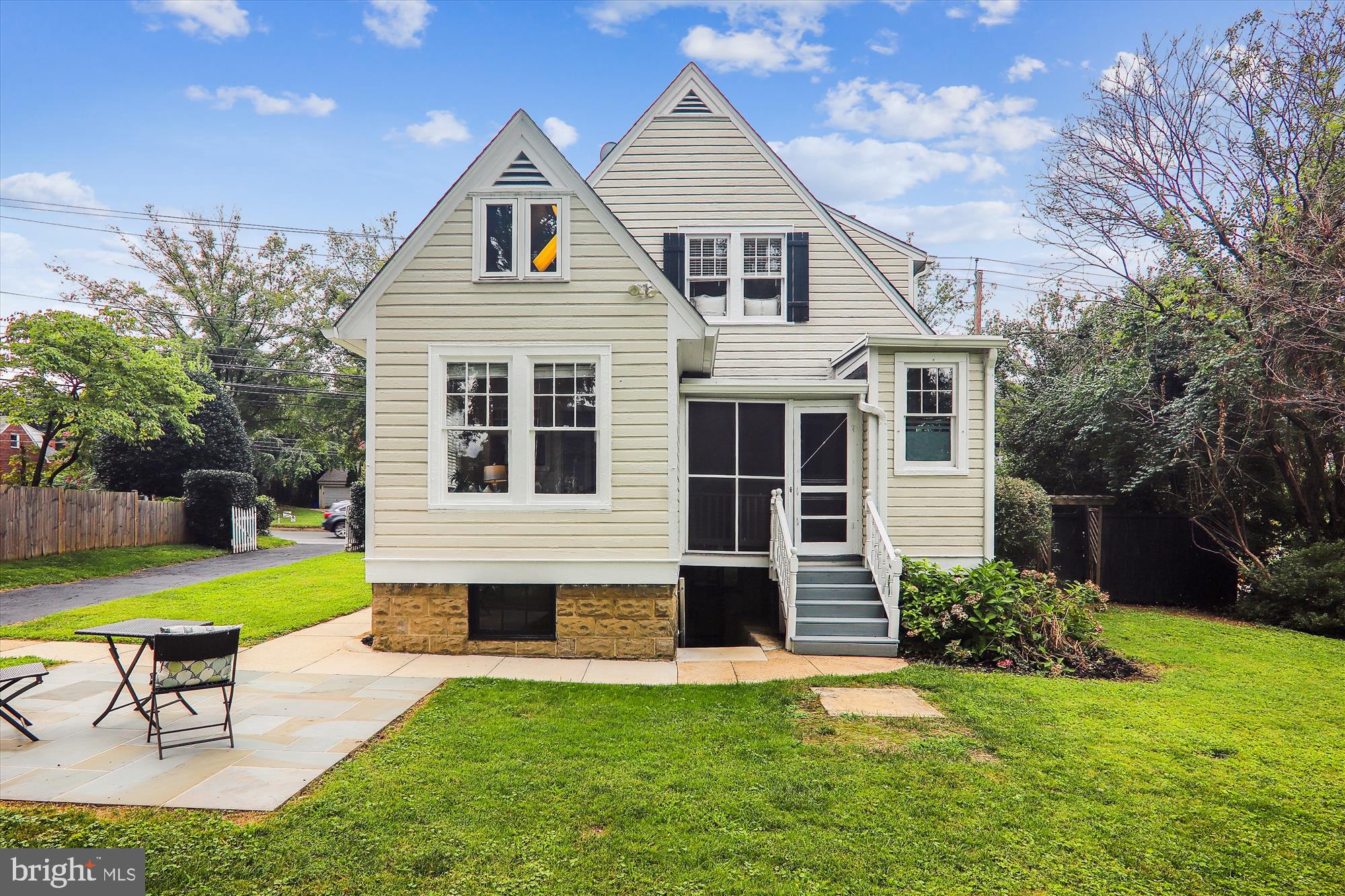 9515 Old Georgetown Road Bethesda, MD 20814 - Photo 40 of 48 Back Elevation