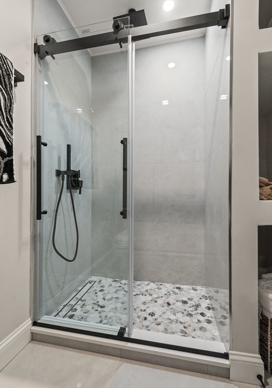 122 Copperfield Road Worcester, MA 01602 - Photo 21 of 30 a bathroom with a shower