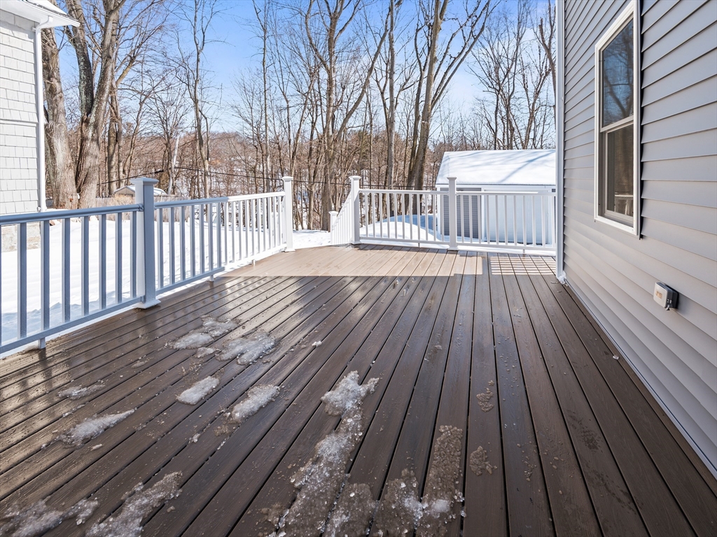 122 Copperfield Road Worcester, MA 01602 - Photo 29 of 30 a view of wooden deck