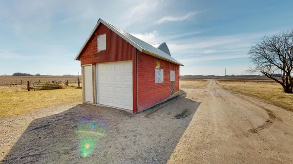 $198,000 | 28330 890th Avenue, Danube, MN 56230