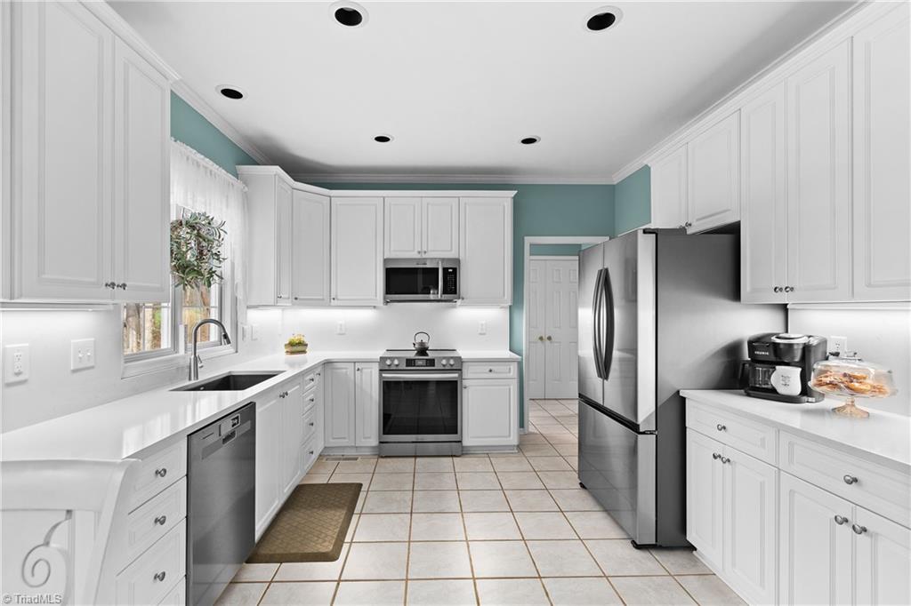 2064 Union Cross Road Winston-Salem, NC 27107 - Photo 16 of 50