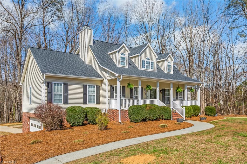 2064 Union Cross Road Winston-Salem, NC 27107 - Photo 2 of 50