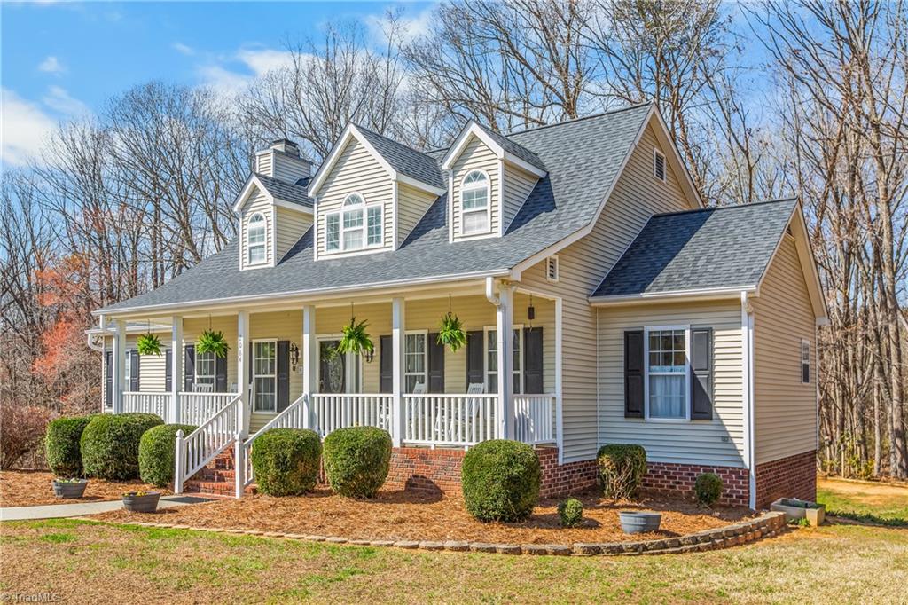 2064 Union Cross Road Winston-Salem, NC 27107 - Photo 3 of 50