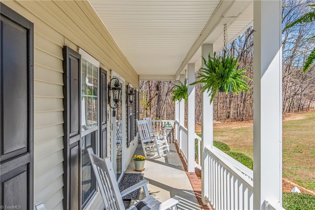 2064 Union Cross Road Winston-Salem, NC 27107 - Photo 6 of 50