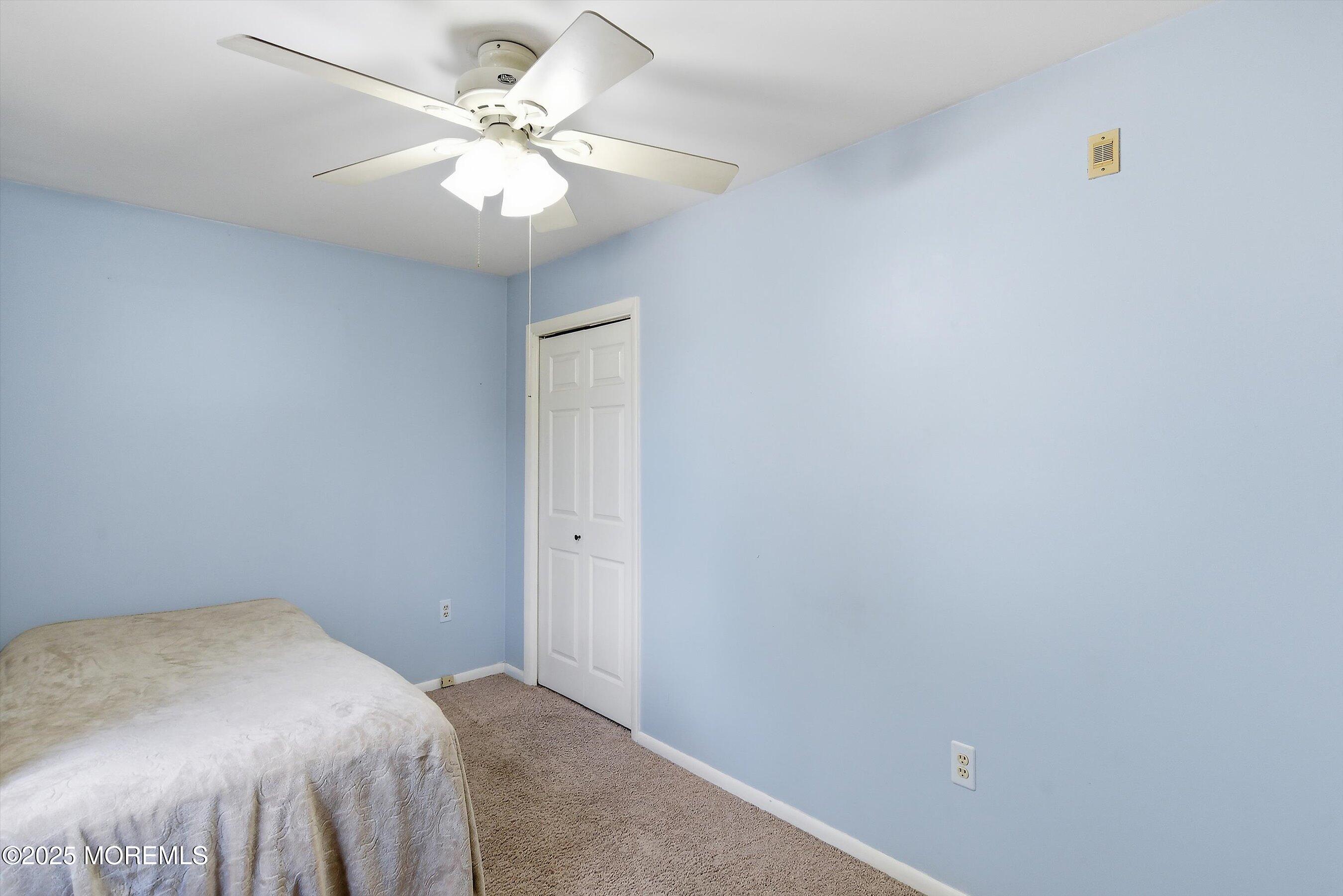 342 Colts Neck Road Farmingdale, NJ 07727 - Photo 27 of 38 18-Bed 2B