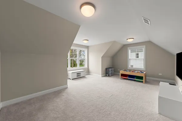 $1,649,000 | 359 Hawthorne Boulevard, Glen Ellyn, IL 60137