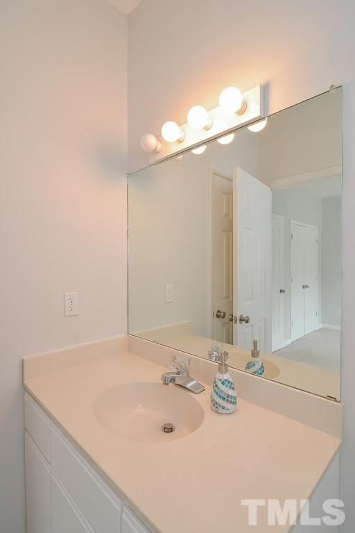6001 Winterpointe Lane, Unit 202 Raleigh, NC 27606 - Photo 15 of 24 Gallery Image 15