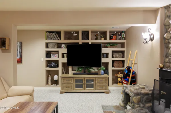 $1,025,000 | 30 Summer Meadow Street, Gypsum, CO 81637