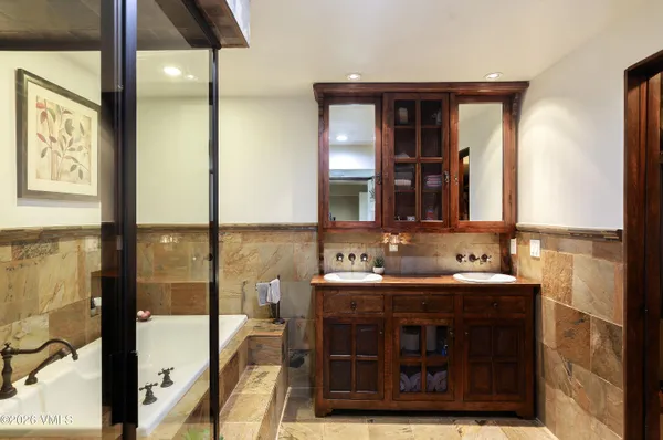 $1,025,000 | 30 Summer Meadow Street, Gypsum, CO 81637