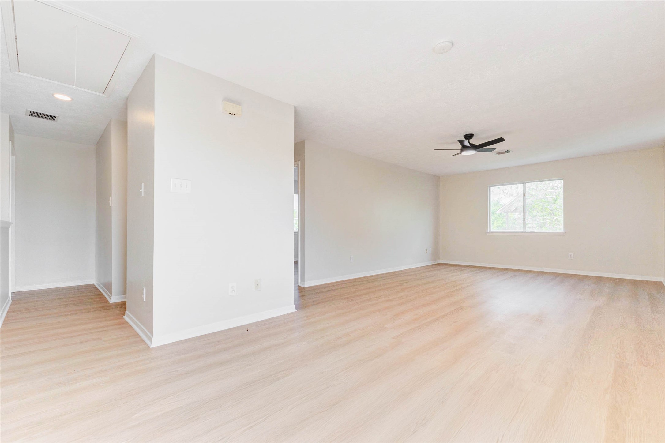 5318 Cilantro Lane Baytown, TX 77521 - Photo 31 of 45 a view of an empty room with a window