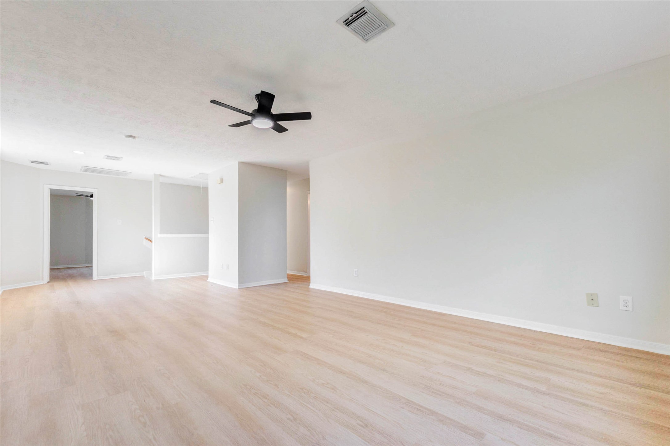 5318 Cilantro Lane Baytown, TX 77521 - Photo 33 of 45 wooden floor in an empty room