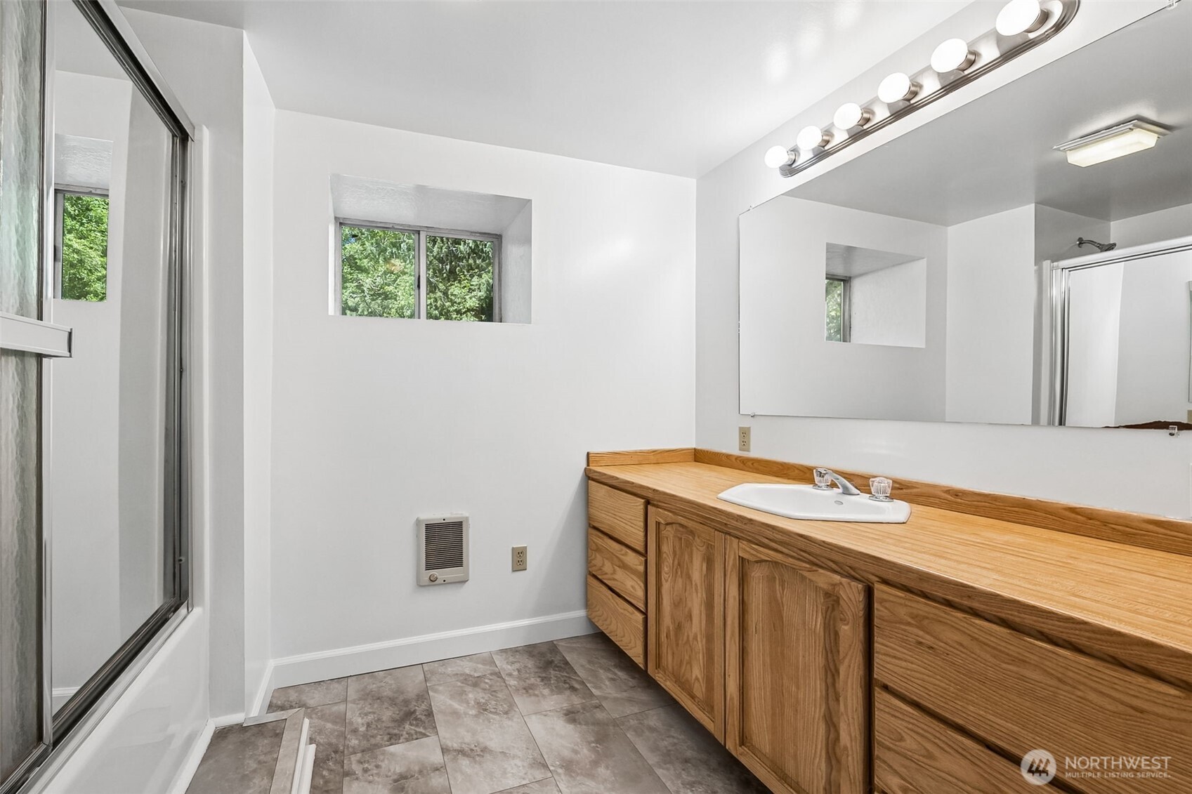 13710 Madrona Road Southwest Port Orchard, WA 98367 - Photo 27 of 40
